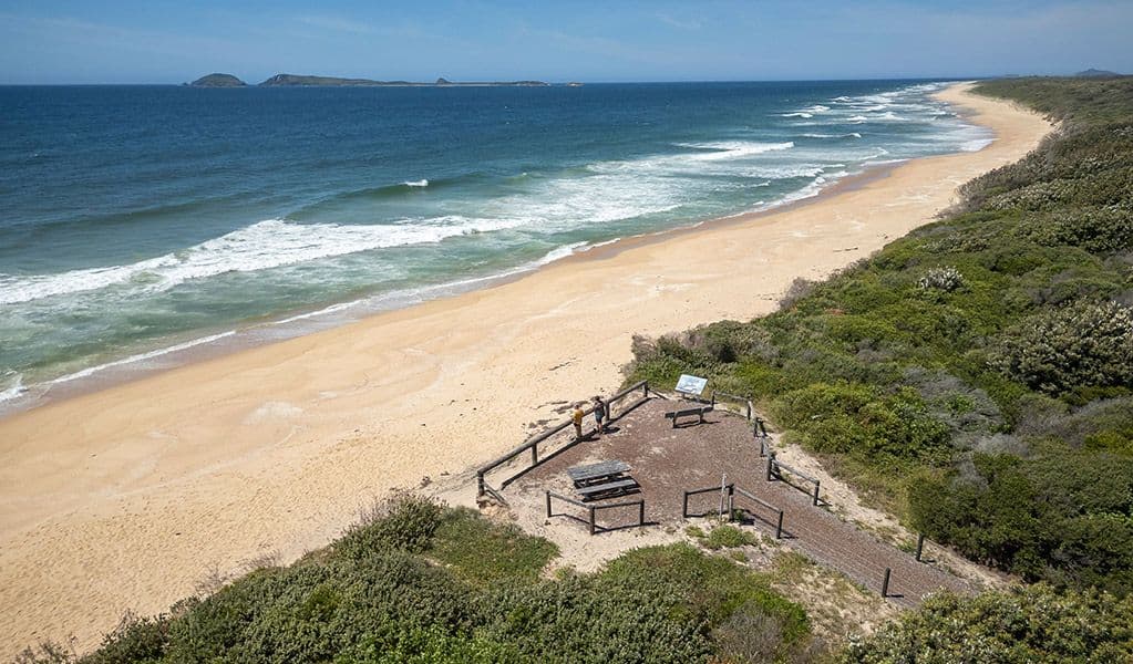 beach near mungo bush campground picnic area